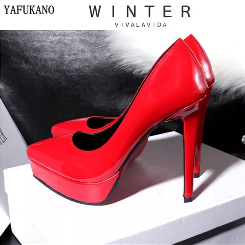 Platform High Heel Pumps